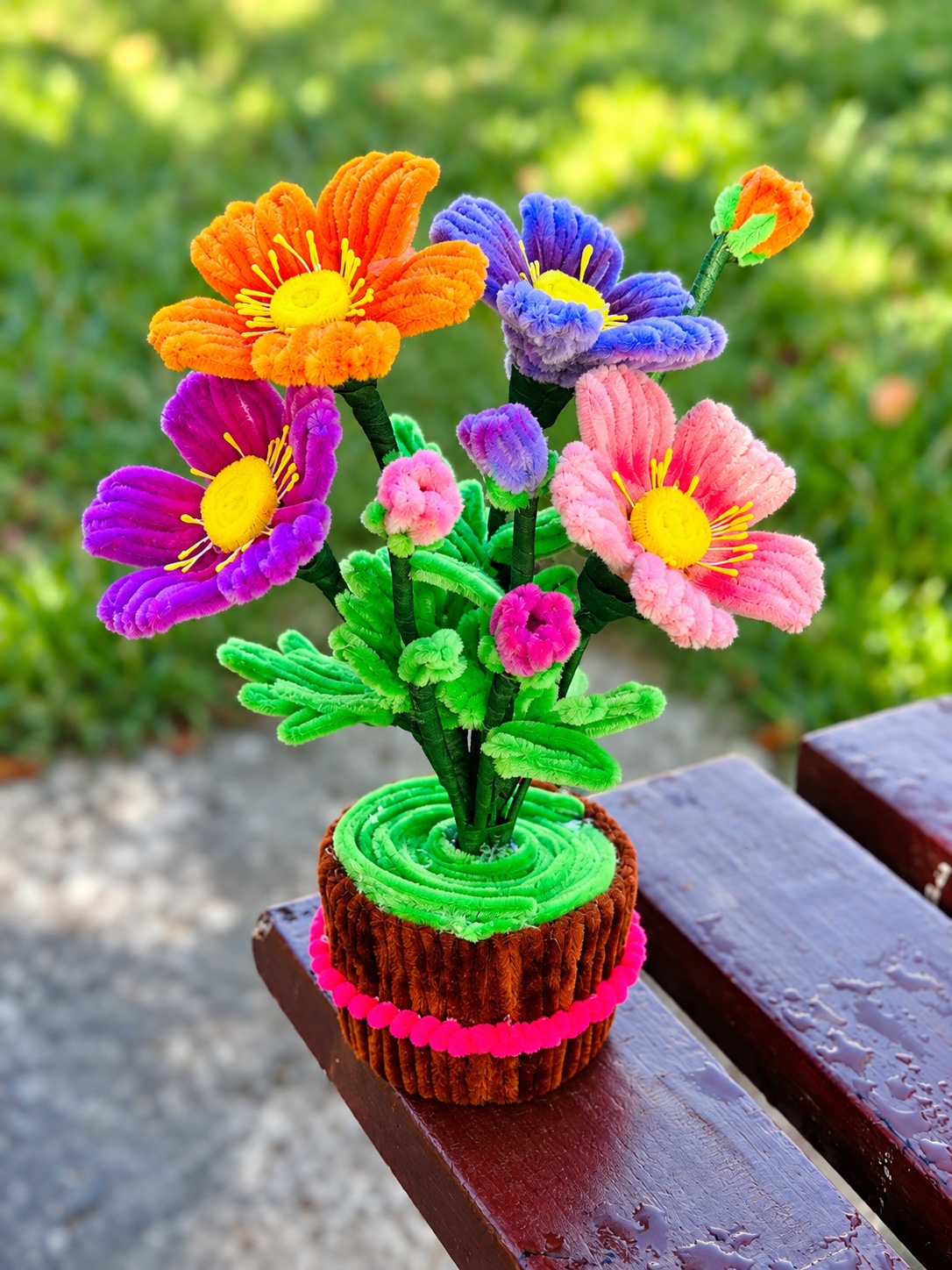 Bright meadow blooms — handcrafted flower collection